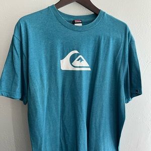 Quiksilver T-shirt blue size XL
